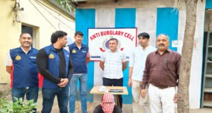 Phone and silver : दिल्ली पुलिस ने चोरी के तीन फोन और चांदी के गहनों के साथ चोर को किया गिरफ्तार ?