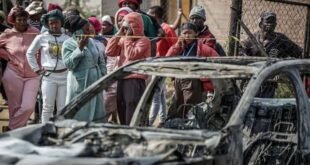 Attackers : दक्षिण अफ्रीका में दो अलग-अलग सामूहिक गोलीबारी में 27 लोगों की मौत, कई घायल, हमलावरों की तलाश जारी ?