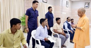 Expeditious disposal : जनता दर्शन में सीएम योगी ने सुनीं पीड़ितों की समस्याएं, अधिकारियों को संवेदनशीलता से त्वरित निस्तारण के निर्देश ?