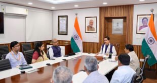 Online learning : प्राथमिक शिक्षकों के लिए ब्रिज कोर्स, ऑनलाइन पढ़ाई और स्कूल में प्रशिक्षण ?