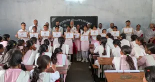 Hundreds of students : मेरे सपनों का भारत’ प्रतियोगिता में बच्चों ने दिखाया हुनर, हलियापुर में साक्षी और परी कौशल प्रथम, सैकड़ों छात्रों ने लिया हिस्सा