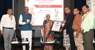 Dr. Anurag Srivastava : डॉ. अनुराग श्रीवास्तव को दूसरी बार मिला उत्कृष्ट सेवा सम्मान, राजभवन में राज्यपाल ने किया सम्मानित ?