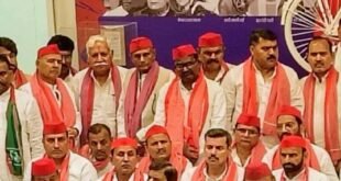 Increased enthusiasm : अखिलेश यादव के साथ प्रेसवार्ता में नजर आए हापुड़ सपा जिलाध्यक्ष आनंद गुर्जर, कार्यकर्ताओं में बढ़ा उत्साह ?