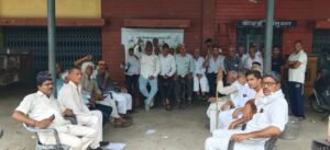 Interest Calculation : गन्ना किसानों के धरने को राष्ट्रीय सैनिक संस्था ने दिया समर्थन, 30 वर्षों के ब्याज का हिसाब देने की मांग ?