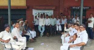 Interest Calculation : गन्ना किसानों के धरने को राष्ट्रीय सैनिक संस्था ने दिया समर्थन, 30 वर्षों के ब्याज का हिसाब देने की मांग ?