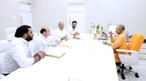 Assurance : मुख्यमंत्री योगी आदित्यनाथ से मुलाकात कर अपने विरुद्ध चल रहे षड्यंत्रों से कराया अवगत, न्याय का मिला आश्वासन ?