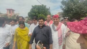 Financial assistance : भूमि विवाद में गौरव त्यागी की हत्या पर सपा प्रतिनिधिमंडल पहुंचा गांव, परिवार को डेढ़ लाख आर्थिक मदद दी ?
