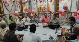 Krishna-like through Sankirtan : मोटेश्वर महादेव मंदिर परिसर में भजन संध्या और संकीर्तन से कृष्णमय हुआ पूरा वातावरण ?