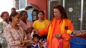 Hope for humanity : नेपाल आपदा पीड़ितों के बीच अंतरराष्ट्रीय मीडिया वेलफेयर एसोसिएशन का राहत अभियान बनी मानवता की उम्मीद
