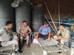 House Arrest : यूजीसी के विरोध में प्रदर्शन करने जा रहे राष्ट्रीय सैनिक संस्था पदाधिकारियों को पुलिस ने किया हाउस अरेस्ट ?