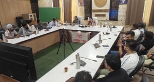 Influencers : सेवा संकल्प अभियान के सफल क्रियान्वयन को लेकर जिलाधिकारी ने पत्रकारों और इन्फ्लुएंसर्स से संवाद किया