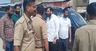 The vehicle was also stopped : अतीक के बेटे अली के काफिले की कौशाम्बी में पुलिस ने की चेकिंग, भाई अहजम की गाड़ी भी रोकी ?