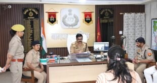 Expeditious disposal : पुलिस कार्यालय में एसपी सूरज राय ने की जनसुनवाई, फरियादियों की समस्याएं सुनकर त्वरित निस्तारण के दिए निर्देश