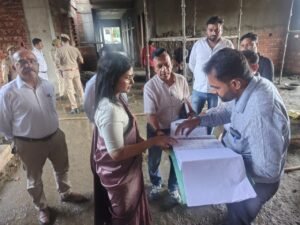 Time-bound construction : मण्डल स्तरीय राज्य कर कार्यालय भवन का निर्माण समयबद्ध पूरा करने के निर्देश