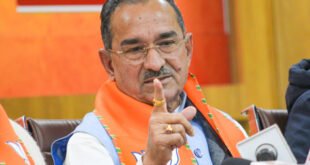 Speech : मदन राठौड़ ने 'हम पाकिस्तान के साथ' वाली टिप्पणी पर दी सफाई, बोले- 'वायरल क्लिप में उनके भाषण का पूरा संदर्भ नहीं' ?
