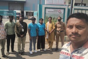 Both arrested : महाराष्ट्रः प्रेमी से शादी करने के लिए दादी के गहने चुराकर पोती हुई फरार, पिंपरी-चिंचवड़ से दोनों गिरफ्तार ?