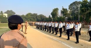 ASP (Rural) : आगामी त्योहारों को लेकर जौनपुर पुलिस अलर्ट, एएसपी ग्रामीण ने पुलिस लाइन में परखी तैयारियां ?