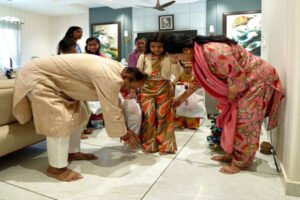 The Key to Progress : सीएम रेखा गुप्ता ने महानवमी पर किया 'कन्या पूजन', कहा- बेटियों का सशक्तीकरण सामाजिक प्रगति की कुंजी ?