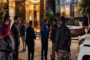 Gangster Rahul Dubey : हजारीबाग में होटल पर फायरिंग, गैंगस्टर राहुल दुबे ने ली हमले की जिम्मेदारी ?