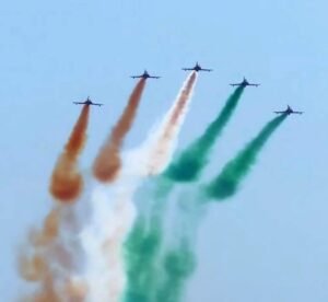 The Air Force's Valour : जोधपुर के आसमान में दिखा वायुसेना का शौर्य, सूर्यकिरण की कलाबाजियों से गूंजा आसमान