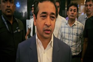 Minister Nitesh Rane : समुद्र में 20 होर्डिंग लगाए जाने की खबर भ्रामक और गलतः मंत्री नितेश राणे ?