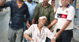 Sharp weapon : रंजिश में दुकान में घुसकर मारपीट, एक व्यक्ति घायल; लाठी-डंडों और धारदार हथियार से हमला करने का आरोप