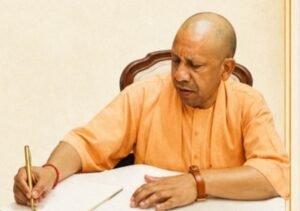 UP's Dream : नवरात्र पर योगी का संदेश : मातृशक्ति की सुरक्षा, सम्मान और स्वावलंबन से ही साकार होगा विकसित यूपी का सपना