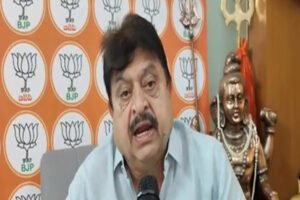 Target : विपक्ष को भाजपा नेता का जवाब- 'कानून-व्यवस्था बनाए रखना और सुरक्षा देना सरकार की जिम्मेदारी', ओवैसी पर भी निशाना ?