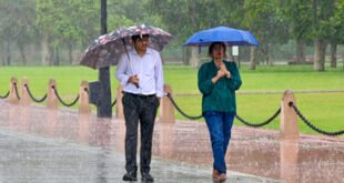 Yellow Alert : दिल्ली-NCR में बदला मौसम का मिजाज; कहीं हल्की तो कहीं हुई तेज बारिश, 'येलो अलर्ट' जारी ?