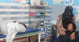 Couple and daughter : कांधला में दो बाइकों की आमने-सामने टक्कर, दंपति और बेटी गंभीर घायल