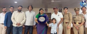 Management technique : नोएडा पुलिस लाइन में भावातीत ध्यान पर विशेष कार्यक्रम, 200 से अधिक पुलिसकर्मियों ने सीखी तनाव प्रबंधन की तकनीक