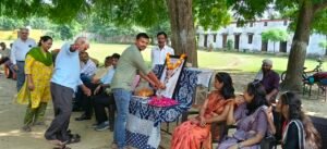 Contributions of Education : सुरेंद्र श्रीवास्तव की आठवीं पुण्यतिथि पर भावभीनी श्रद्धांजलि, जनसेवा और शिक्षा के योगदान को किया याद