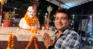 Tribute : पूर्व प्रधानमंत्री लाल बहादुर शास्त्री की जयंती की पूर्व संध्या पर जलाए दीप, अर्पित किए श्रद्धासुमन