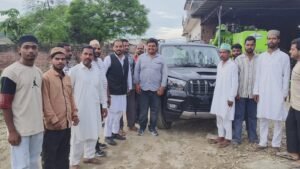 Asaduddin Owaisi : 18 अक्टूबर को रामपुर पहुंचेंगे असदुद्दीन ओवैसी, जनसभा को लेकर सलमान शाह ने किया जनसंपर्क