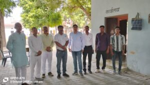 Public Relations : 10 अक्टूबर के कार्यक्रम की तैयारियों को लेकर माध्यमिक शिक्षणेत्तर कर्मचारी एसोसिएशन ने किया जनसंपर्क