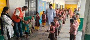 Homeopathic medicine : फतेहपुर में डेंगू बचाव महाभियान जारी, 221 स्कूली बच्चों को वितरित की गई होम्योपैथिक औषधि