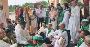 Farmers and laborers : जिला कलेक्ट्रेट हापुड़ में किसानों की पंचायत आयोजित, हाईकमान के निर्देश पर जुटे किसान-मजदूर