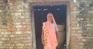 Siktihwa : तुलसीपुर के सिकटीहवा गांव में आवास और पेंशन से वंचित होने का आरोप, वृद्ध महिला ने मुख्यमंत्री योगी आदित्यनाथ से लगाई गुहार
