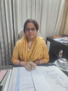 Restrictions : दिल्ली में 1 नवंबर से वाहनों के प्रवेश पर सख्ती, प्रदूषण फैलाने वाले मालवाहक वाहनों और बसों पर लागू होंगे प्रतिबंध