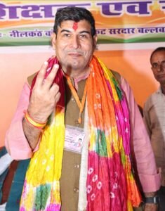 Expressed gratitude : मेरठ-सहारनपुर शिक्षक निर्वाचन क्षेत्र की जीत पूरे शिक्षक परिवार को समर्पित, समर्थकों का जताया आभार